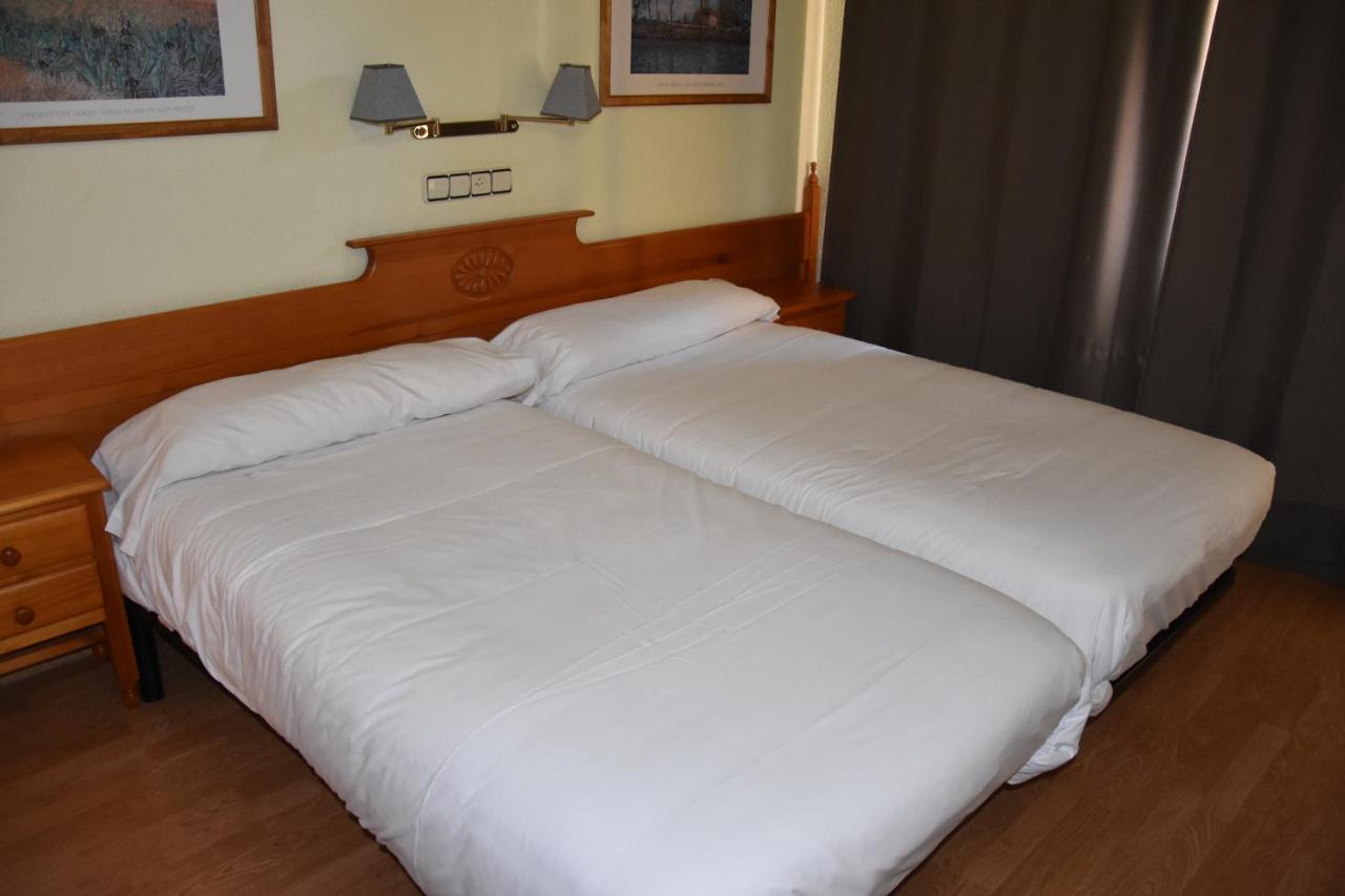Apartamentos Snoe Edelweiss เซร์แลร์ ภายนอก รูปภาพ
